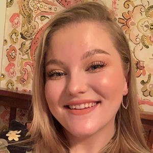 Meet your Posher, Holly